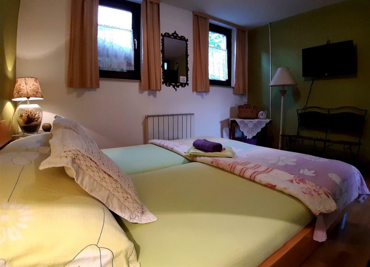 Hostel Pansion Lion Sarajevo Eksteriør billede